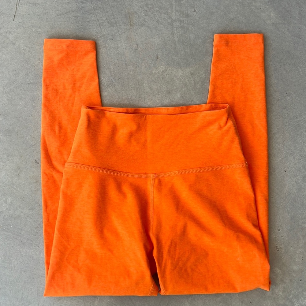 EUC Beyond Yoga bright Orange Leggings M
